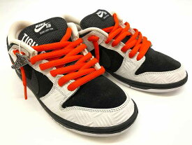 【中古】 wa◇149 TIGHTBOOTH × Nike SB Dunk Low Pro QS "Black and White" FD2629-100 タイトブース ナイキ ダンク ロー プロ ブラック アンド ホワイト 26.5cm スニーカー 靴 シューズ 【F-24285】