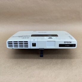 【中古】 ランプ使用1457時間 エプソン ビジネスプロジェクター EB-1776W 3000lm 無線対応(アダプター欠品,別途購入必要) D-SUB HDMIケーブル ソフトケース 黄ばみ大有り 送料 無料 14時までの ご注文 即日発送