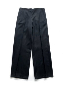 �y2,000�~OFF�N�[�|���ł����I�z�U�E���E �iThe Row�j Pipa Pant �o�[�W���E�[�� �p���c 6827 �u���b�N �T�C�Y2�y�V�i�z