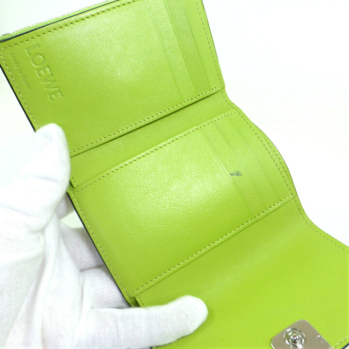 ロエベ LOEWE <br> 262018 アナグラム3つ折り財布(グリーン)【620152  