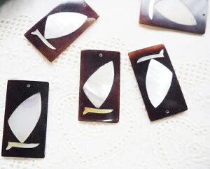 VFp[c 1 iEChT[tBfUCjLkōꂽI[nhCh̃VFJ{V |ANZT[̃`[tp[cɁ^40mm×22mm