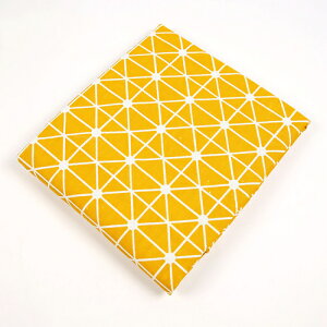 カットクロス1枚 約150cm x 100cm(イエロー幾何学模様柄)プリント生地クラフト布 ソーイング手芸ファブリック