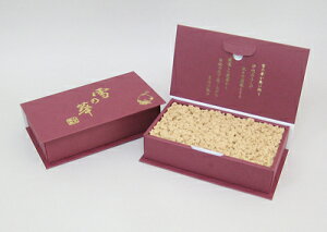 �y��̉� 30g�z �R�����i Yuki-no-Hana Premium Quality Moxa Floss 30g
