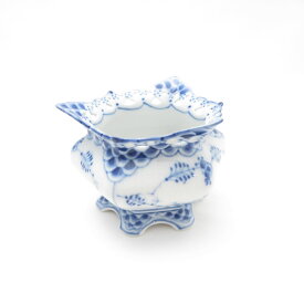 美品 ROYAL COPENHAGEN ロイヤルコペンハーゲン ブルーフルーテッド フルレース 1112 シュガーポット 1点 ボウル 砂糖入れ テーブルウェア SU12923H2 【中古】