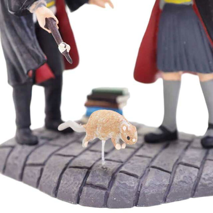 楽天市場 ハリーポッター ロン ハーマイオニー ウィンガーディアム レビオーサ Department 56 ハリー ポッター Harry Potter グッズ キャラクター フィギュア 置物 置き物 雑貨 オブジェ インテリア 飾り ミニチュア Enesco社認定 日本正規総代理店