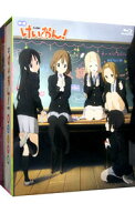 【中古】【Blu−ray】映画けいおん！　初回限定版　絵コンテ・パンフレット・設定資料集・コード譜4種・…