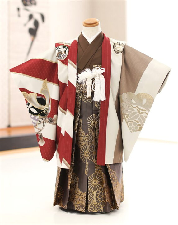 七五三 3歳男の子 えろ 着物 袴 白 鷹 白波 金銀 剣片喰 30