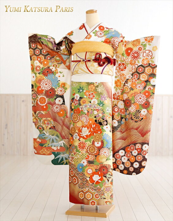 ブランド振袖 リズリサ 豪華 刺繍 銀彩 身丈167cm パールトーン加工済 
