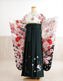 卒業式　袴レンタル　oh1197　着物レンタル　卒業袴【フルセットレンタル】大人用　女性　大学　短大　専門学校　謝恩会　高校　文化祭　大きめ小学生　卒業式袴　2月　3月　4月　袴レンタル　人気　春　チェルシーホワイトに吉祥慶彩花×緑袴