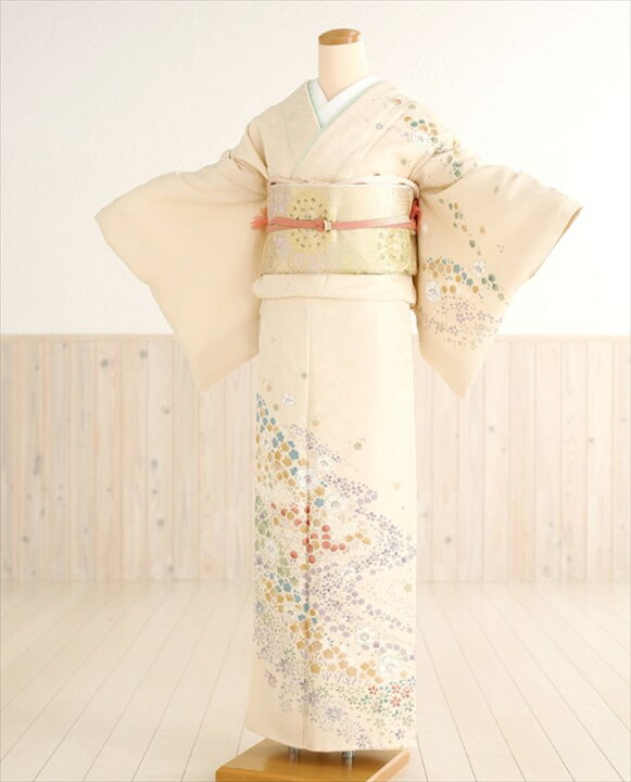 楽天市場 結婚式 訪問着レンタル 七五三 訪問着レンタル 上質なクリーム色に流水慶華 Hw1247 付下げ 訪問着フルセット レンタル訪問着 着物レンタル お宮参り 貸衣装 お茶会 入学式 卒業式 卒園式 正絹 結婚式 七五三 ママ 母 母親 Fy16ren07 レンタル 貸