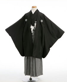 6歳〜8歳用男児着物レンタル　定番の黒紋付　d6048【7歳前後男の子】《レンタル着物》《身長125cm前後》〔貸衣装〕〔結婚式〕〔六歳・七歳・八歳〕〔卒園式〕〔イベント〕〔お兄ちゃん〕〔子供用〕〔発表会〕〔七草祝い〕〔七五三〕 【smtb-k】【kb】