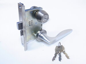 U9 SWLSP-1R {̃Zbg36~ obNZbg64~ E݌itv[gdl Vo[FMIWA ~ aSWLSPTE22LSPMIWA ~ a