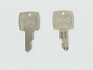 �X���[�i�C���i999�j�����L�[�@�u104�v�ԁ@�@�i�̔���1�{����ƂȂ�܂��j����999 SMN �X���[�i�C���V�}�m�������L�[�@�J�M�@����999 SMN �X���[�i�C���V�}�m����