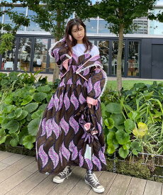 【moyan ecri】 キルト 巾着BAG AFRICA アフリカ生地 アフリカ ナイジェリア 寄付 バッグ ユニセックス メンズ レディース キッズ 柄 花柄 総柄 ギフト プレゼント 葉っぱ 幾何学 模様 可愛い 秋 冬
