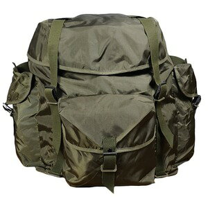 オーストリア軍放出品 バックパック KAZ 75 ナイロン製 オリーブドラブ 容量45L モデル75 払下げ品 リュックサック デイパック ザック ナップサック デイバッグ 背嚢 かばん カバン ミリタリー