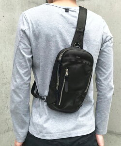 yDECADE(fBPCh)zy\̔1TԌoׁzOiled Cow Leather Body Bag U[{fBobO(DCD-01075)