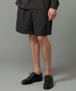 yMROLIVE(~X^[I[u)zT-R POWDER CLOTH -ONE TACK SHORTS V[gpc(M231146)