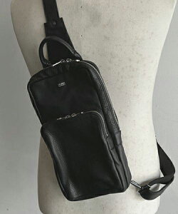 yDECADE(fBPCh)zy\̔1TԌoׁzOild Cow Leather Body Bag@{fBobO(DCD-01404)