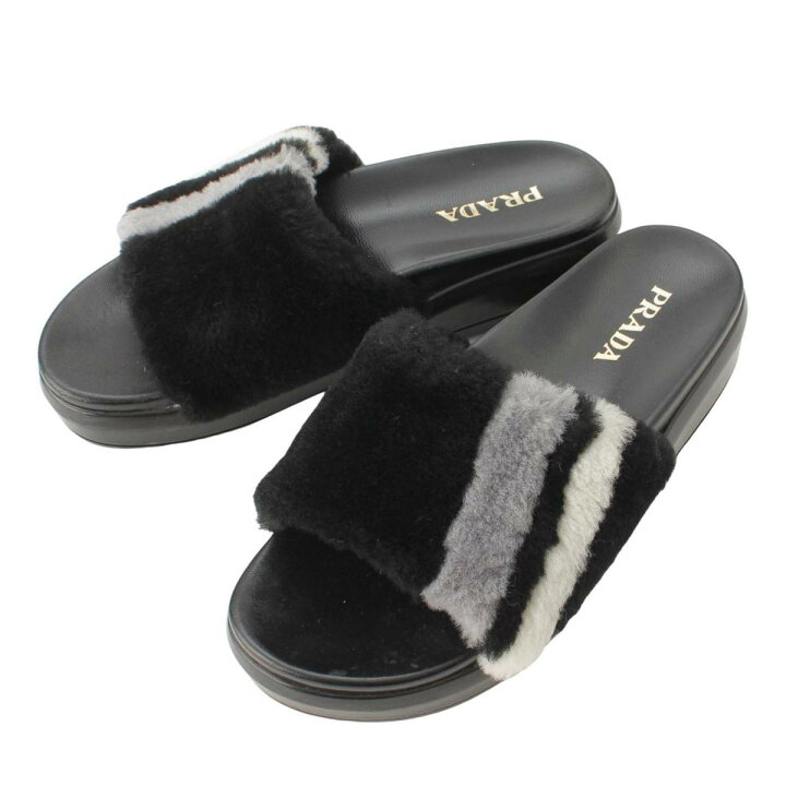 PRADA グレー シープファーサンダル 