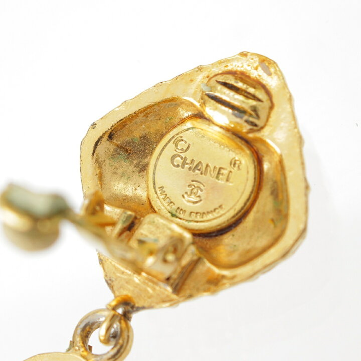 楽天市場】シャネル チョコバー スイングイヤリング CHANELロゴ GP 