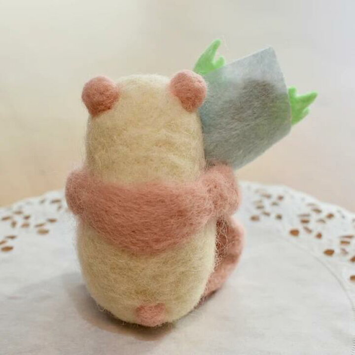 楽天市場】羊毛フェルト 花束持った さくらパンダ fa-15 