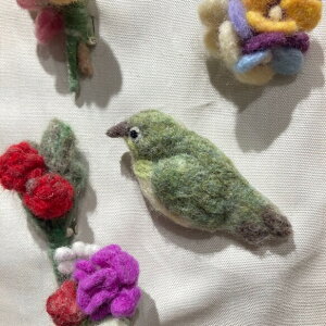 羊毛フェルト ブローチの人気商品 通販 価格比較 価格 Com