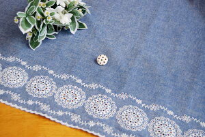 【レース生地 刺繍 生地 布】先染ダンガリー・片スカラップレース(RG-28092d)