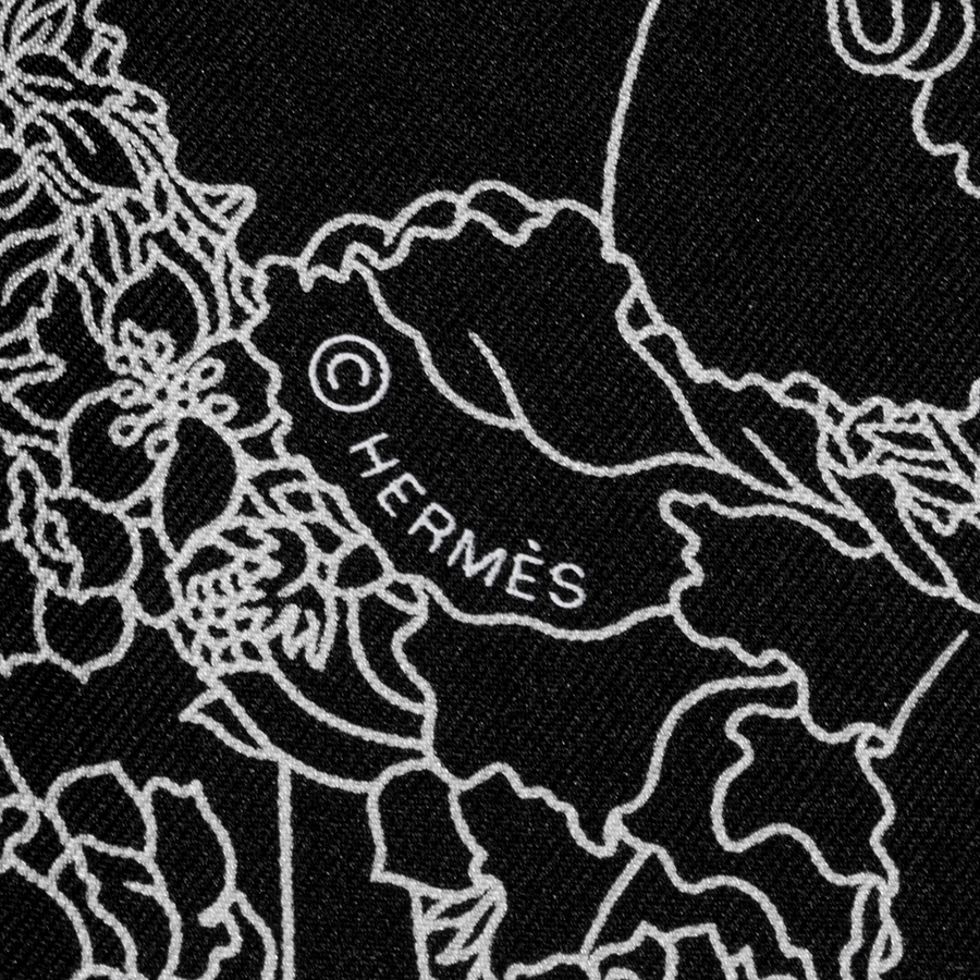 HERMES エルメス カレ90 Robe Legere ローブ・レジェール 003904S 12 スカーフ ブラック ホワイト【未使用】【中古】 |  RIBERO楽天市場店