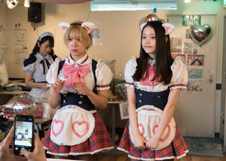 楽天市場】『ベイビーわるきゅーれ』 Blu-ray豪華版 : ライツキューブ 