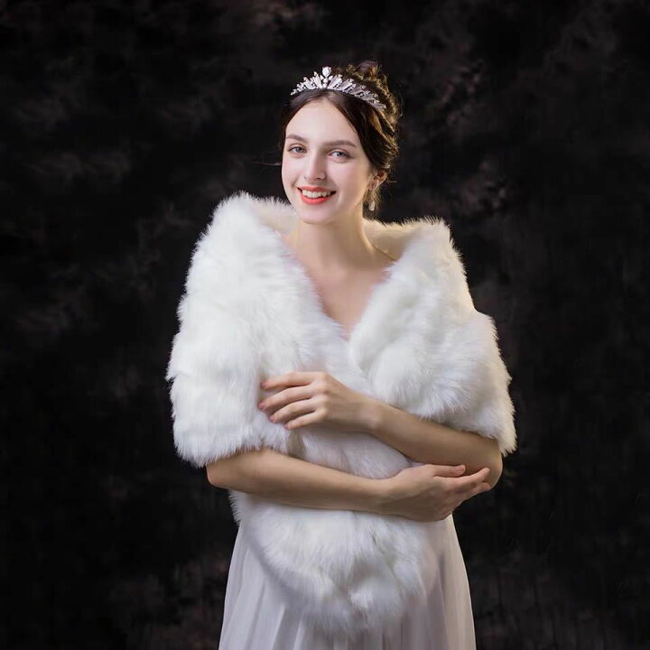 楽天市場】A061719豪華肩掛け 大判ショール ファーストール 毛皮風  