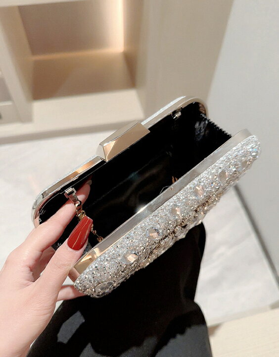 楽天市場】A002959豪華パーティーバッグ キラキラ ストーンBAG  