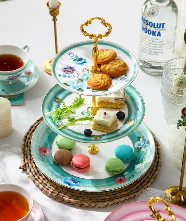 楽天市場】A001004豪華 ケーキスタンド フルーツ盛り 三段トレイ  