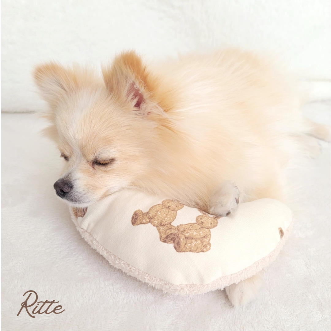 楽天市場】【Ritte】 三日月型あごのせまくら クッション 犬 小型犬 猫