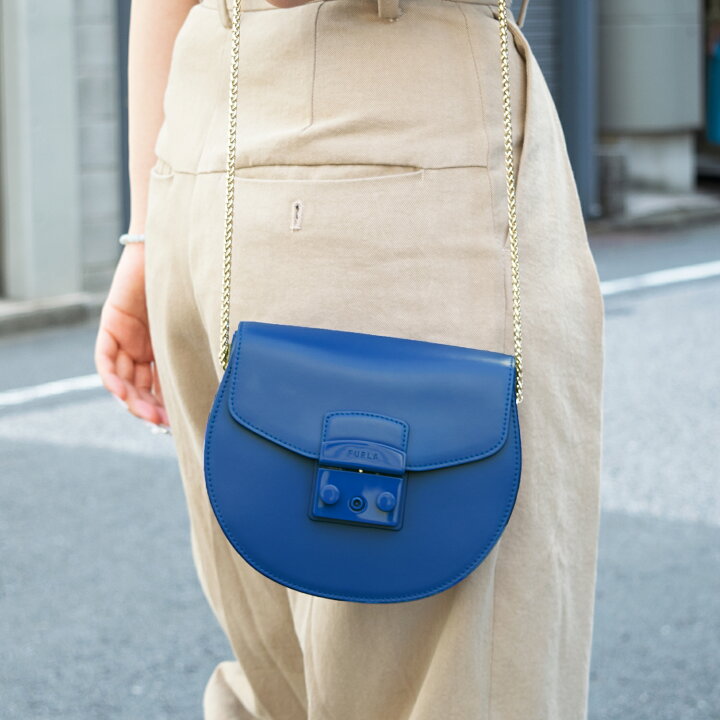 楽天市場】フルラ バッグ レディース ショルダーバッグ レザー ブルー  