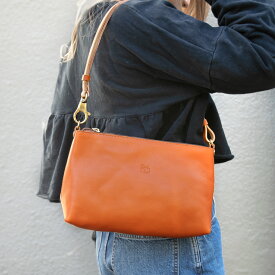 イルビゾンテ バッグ レディース ショルダーバッグ レザー キャラメル BSH092PVX001CA126B IL BISONTE 楽天スーパーセール