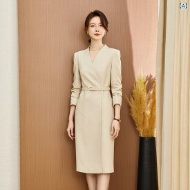 2024年の新作Vネックプロフェッショナルワンピースは、フォーマルな場でもエレガントな雰囲気を演出します。ジュエリーショップや高級感溢れるOLのスタイルにもぴったりのセットアップワンピースです。