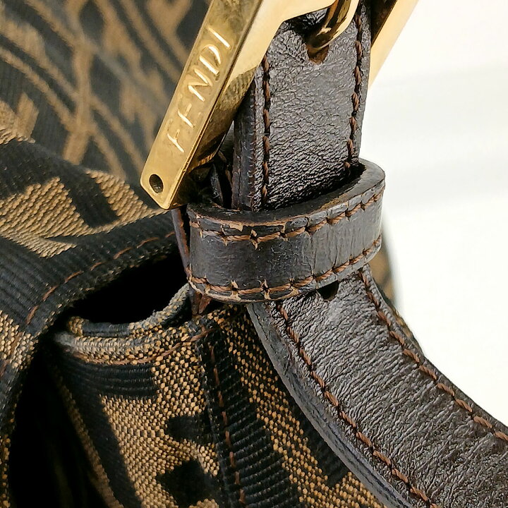 楽天市場】FENDI フェンディ マンマバケット ワンショルダー ズッカ柄 