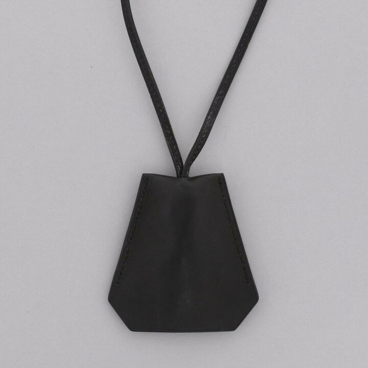 楽天市場】HERMES （エルメス） ｸﾛｼｪｯﾄ ｷｰﾘﾝｸﾞ ﾁｬｰﾑ ﾈｯｸﾚｽ Noir 小物 