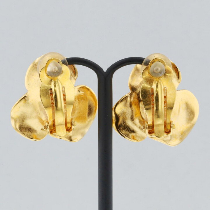 楽天市場】CHANEL （シャネル） ｶﾒﾘｱｺｺﾏｰｸ ｲﾔﾘﾝｸﾞ99P ブランド  