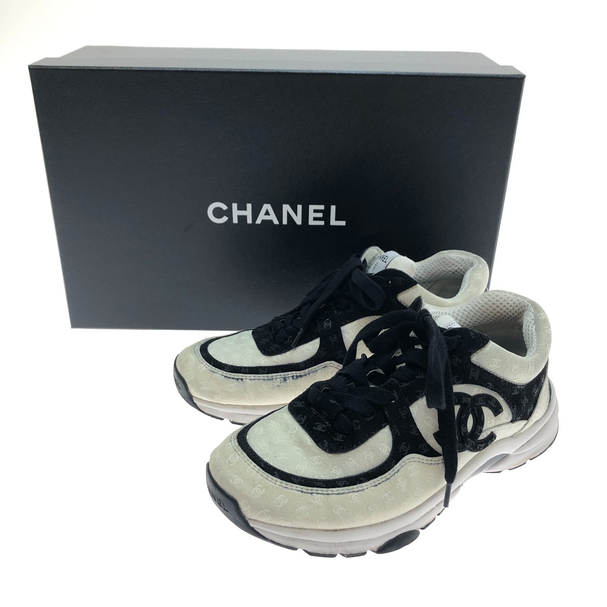 CHANEL シャネル 靴 スニーカー  SIZE 26cm(40) ホワイト×ブラック Bランク