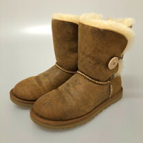 楽天市場】ugg ベイリーボタン トリプレットの通販