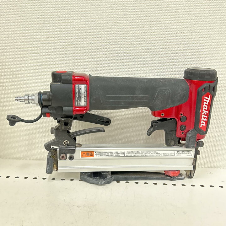 楽天市場】▽▽【中古】MAKITA マキタ エアタッカ 高圧 4mm AT425HE 