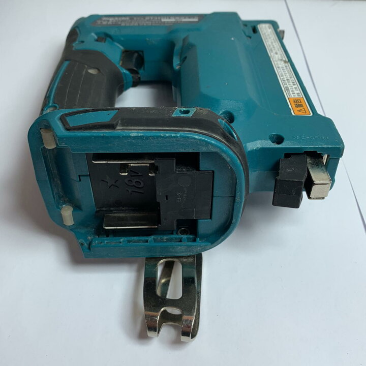 楽天市場】♭♭【中古】MAKITA マキタ 充電式タッカ 本体のみ 18v 