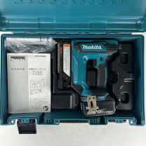 楽天市場】マキタ 充電式ピンタッカ pt350dzkの通販