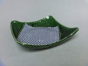 【美濃焼/みのやき/せともの】【皿/盛鉢】織部市松角盛皿