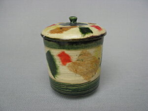 【美濃焼/みのやき/せともの】【蓋付/来客用湯呑】【贈り物/引出物/御祝/内祝い】織部和紙陶蓋付湯呑※お湯等の水分を長時間入れたままにしないでください。土の特性により稀に染み出る