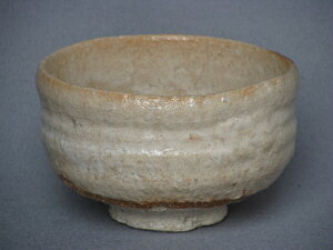 【日展作家/水野双鶴(故)】【抹茶碗/茶碗】新粉引抹茶碗【桐箱入り】