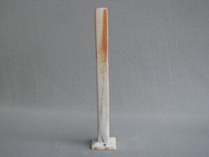 【美濃焼/みのやき/せともの】【花瓶/花入れ/壺/一輪差】【ギフト/プレゼント/お祝い/内祝/引出物】白志野角一輪差