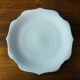 IZ54673S★meimei プレート 25.5mm 大皿 ブルーホワイト 日本製 稜花 青白 ホワイト 白磁 陶磁器 シンプル クラシック 皿 食器 ギフト