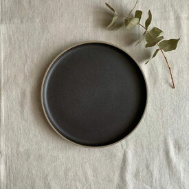 送料込み Plate 22cm ブラック HASAMI PORCELAIN 磁器 プレート 皿 トレー 中皿 シンプル ハサミポーセリン 食器 波佐見焼 大皿 IZ46401S